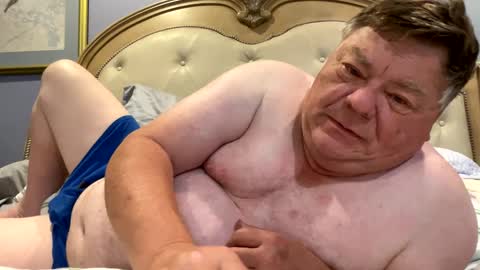 Snapshot of hypnotizing4u chatting on 26, 9, 2025 hypnotizing4u online show from 26, 9, 2025