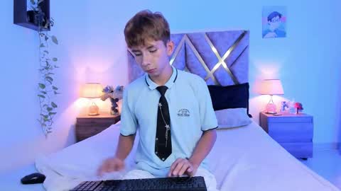 Son Hyunjin online show from 24, 10, 2025