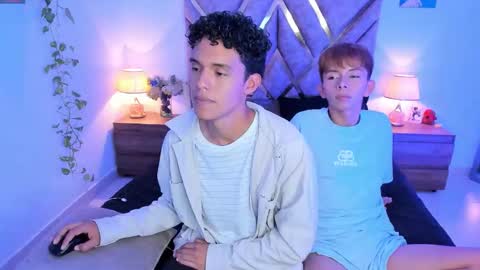 Snapshot of hyunjin_sun chatting on 5, 11, 2025 Son Hyunjin online show from 5, 11, 2025