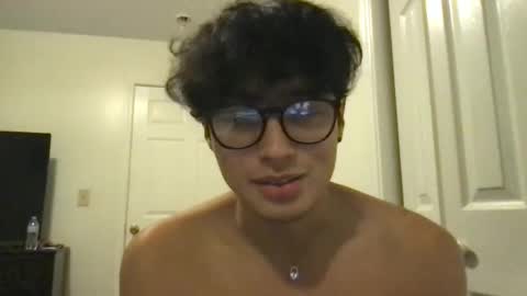 Snapshot of hyunluv chatting on 29, 9, 2025 hyunluv online show from 29, 9, 2025