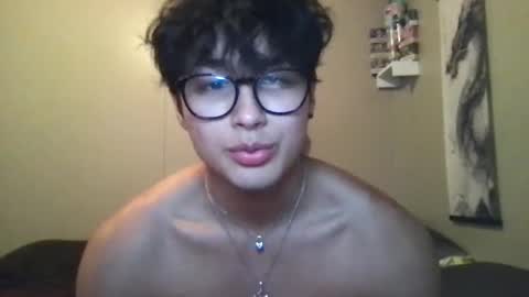 Snapshot of hyunluv chatting on 2, 10, 2025 hyunluv online show from 2, 10, 2025