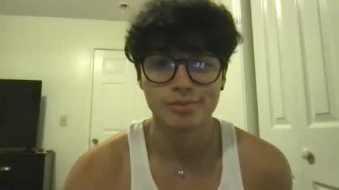 Snapshot of hyunluv chatting on 3, 10, 2025 hyunluv online show from 3, 10, 2025