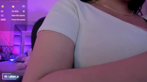 Akane online show from 24, 10, 2025