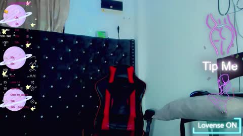 Snapshot of i_am_kelvis_ chatting on 6, 10, 2025 kelvis online show from 6, 10, 2025