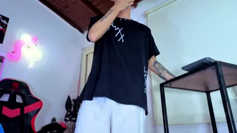 kelvis online show from 27, 3, 2026