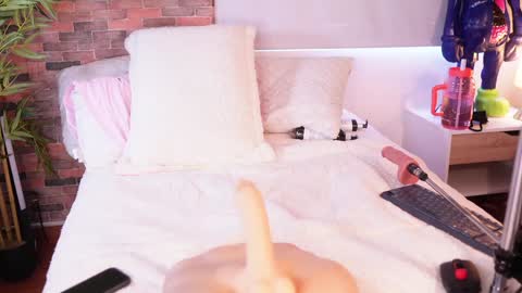 Lucy online show from 18, 1, 2025