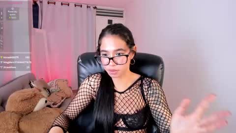 Helloouu im  Abigail call me Abi  MY NEW SHEDULE  IS 1030PM online show from 25, 2, 2025