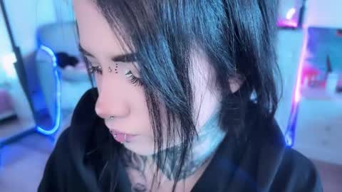 Snapshot of i_died_again chatting on 11, 10, 2025 Asya online show from 11, 10, 2025