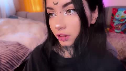 Snapshot of i_died_again chatting on 15, 11, 2025 Asya online show from 15, 11, 2025