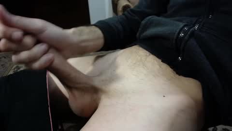 Snapshot of i_like_older_men chatting on 6, 1, 2025 i_like_older_men online show from 6, 1, 2025