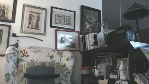 ImYourBitch online show from 22, 1, 2025