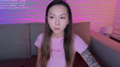Snapshot of iam_casey chatting on 5, 4, 2026 Casey online show from 5, 4, 2026