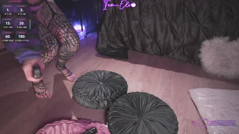       online show from 6, 11, 2025