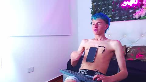 iam_lukas__ online show from 10, 10, 2025