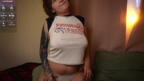 Snapshot of iam_meg chatting on 15, 4, 2026 Meg online show from 15, 4, 2026