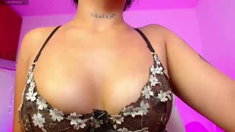 Snapshot of iam_salomex chatting on 23, 2, 2025 Salo online show from 23, 2, 2025