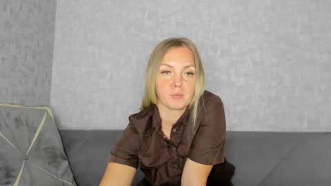 Snapshot of iam_venus chatting on 18, 9, 2025 Venus online show from 18, 9, 2025