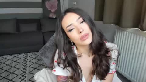 Baby Gal online show from 16, 2, 2026