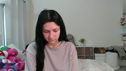 Lexi Love  online show from 18, 12, 2025