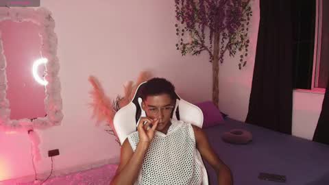 Snapshot of iamandrey_ chatting on 14, 4, 2026 iamandrey_ online show from 14, 4, 2026