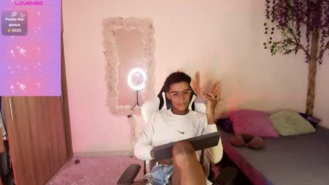 iamandrey_ online show from 4, 5, 2026