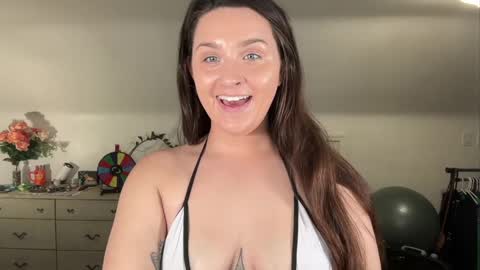 Crystal online show from 17, 4, 2026