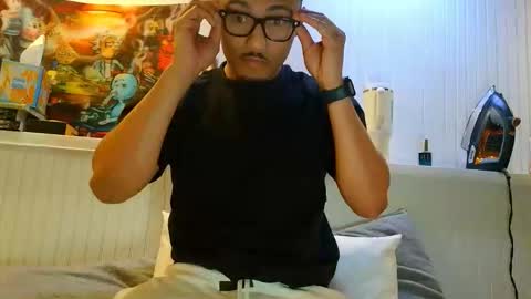 Snapshot of iamdaddy1024 chatting on 6, 2, 2026 LORD DADDY STRAIGHT MALE online show from 6, 2, 2026