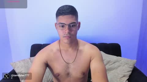 Snapshot of iamdylan777 chatting on 28, 1, 2025 Dylan independent model online show from 28, 1, 2025