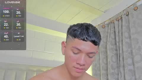Snapshot of iamjulian_ chatting on 29, 1, 2025 Juliiiiian online show from 29, 1, 2025