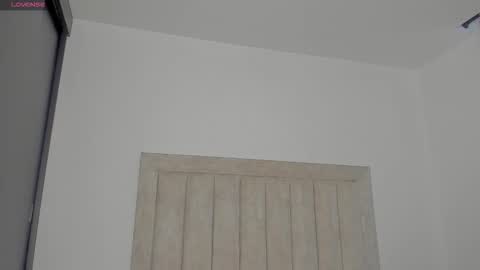 Snapshot of iamjulian_ chatting on 28, 9, 2025 Juliiiiian online show from 28, 9, 2025