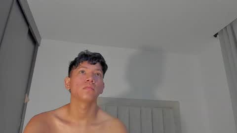 Juliiiiian online show from 10, 5, 2026