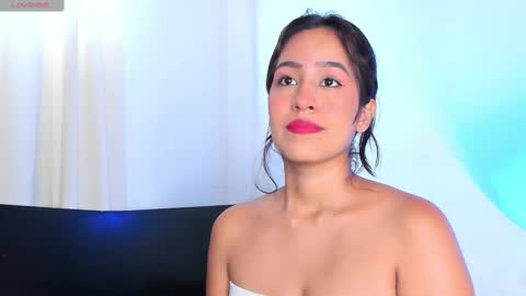 Lara online show from 1, 10, 2025