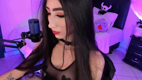 Snapshot of iammelody_ chatting on 25, 10, 2025 Mel online show from 25, 10, 2025