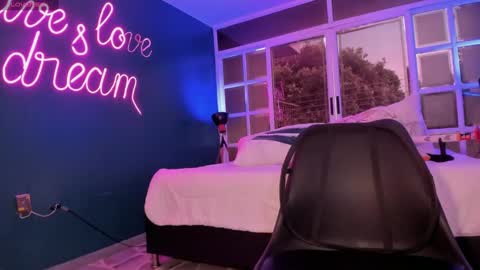 Snapshot of iamnayuta chatting on 25, 2, 2025 Nayuta online show from 25, 2, 2025