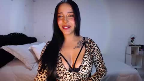 Camila online show from 14, 10, 2025