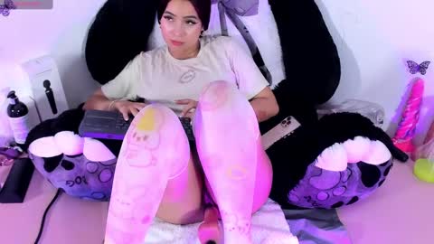 Steph - Online Again   - 1 DECEMBER online show from 22, 1, 2025