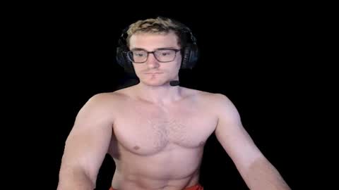 Snapshot of iamtommyparker chatting on 13, 10, 2025 iamtommyparker online show from 13, 10, 2025