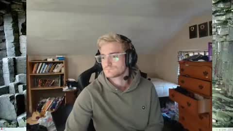 Snapshot of iamtommyparker chatting on 10, 11, 2025 iamtommyparker online show from 10, 11, 2025