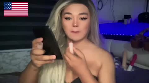 CAll me miss ANTONNETE online show from 6, 5, 2026