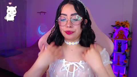 Snapshot of iamveroo chatting on 11, 9, 2025 Veronica NDEPENT MODEL online show from 11, 9, 2025