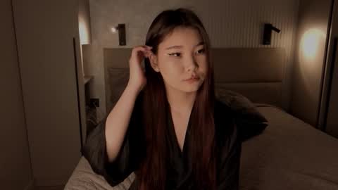 iamyuki_ online show from 13, 11, 2025