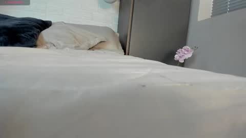 Ian Davis online show from 24, 2, 2025