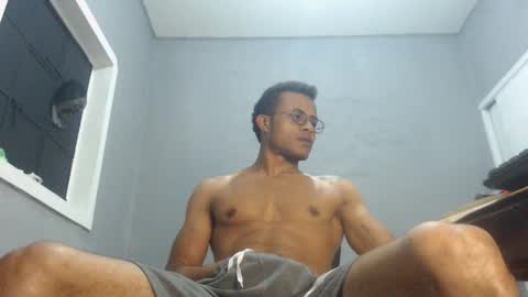 Snapshot of ian_tuner chatting on 31, 12, 2024 ian_tuner online show from 31, 12, 2024