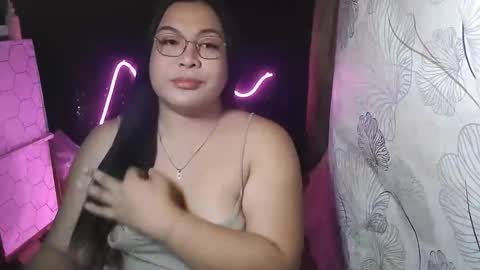 Snapshot of iana_whorexxx chatting on 2, 4, 2026 iana online show from 2, 4, 2026
