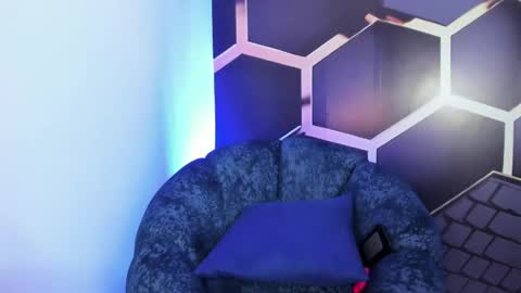 Ian  online show from 29, 5, 2026