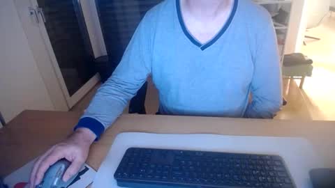 iandy12 online show from 23, 11, 2025