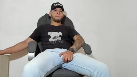 Snapshot of iandygrasso chatting on 29, 12, 2024 iandygrasso online show from 29, 12, 2024