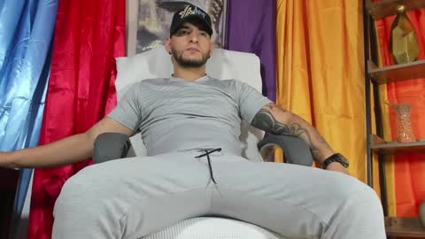 Snapshot of iandygrasso chatting on 21, 2, 2025 iandygrasso online show from 21, 2, 2025