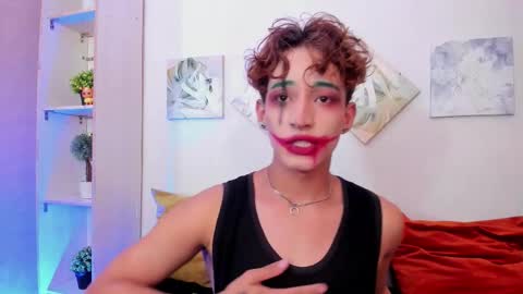 ian  online show from 31, 10, 2025