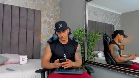 Ian White online show from 11, 9, 2025